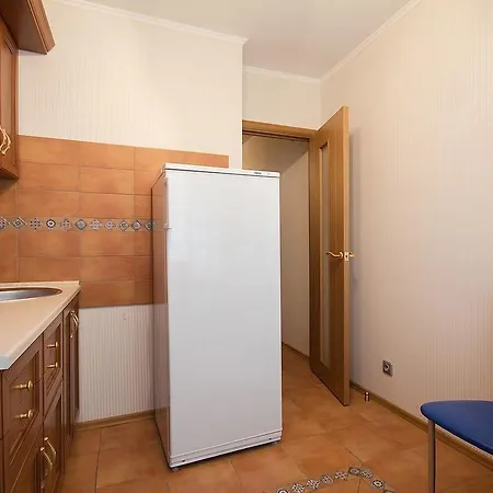 на улице притыцкого
