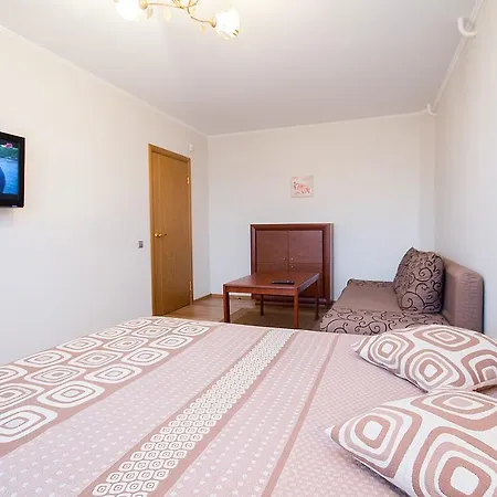 On Pritytskogo Street Apartment
